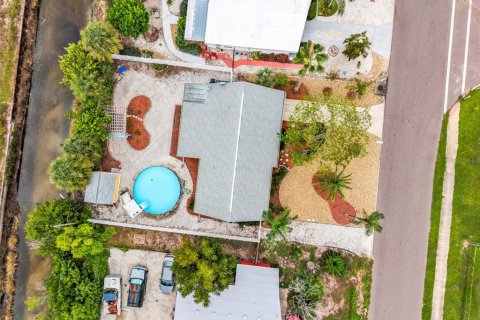 Villa ou maison à vendre à Bradenton, Floride: 3 chambres, 120.03 m2 № 2407146 - photo 10