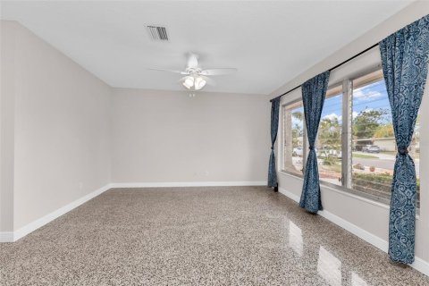 Villa ou maison à vendre à Bradenton, Floride: 3 chambres, 120.03 m2 № 2407146 - photo 15