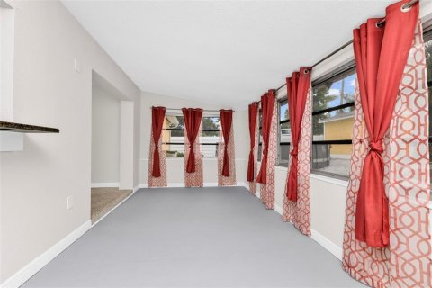 Villa ou maison à vendre à Bradenton, Floride: 3 chambres, 120.03 m2 № 2407146 - photo 24