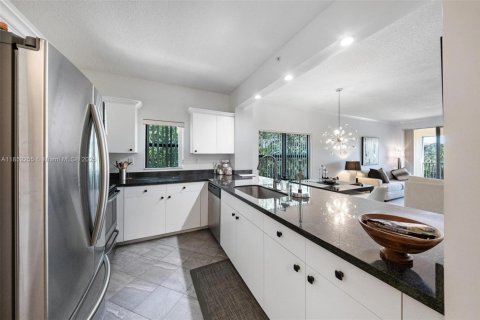 Condo in Juno Beach, Florida, 3 bedrooms  № 1874931 - photo 7