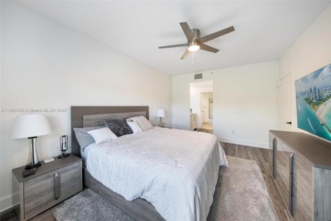 Condo in Juno Beach, Florida, 3 bedrooms  № 1874931 - photo 12
