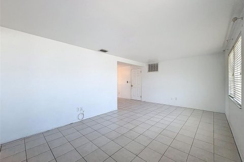 Casa en venta en Holiday, Florida, 2 dormitorios, 93.27 m2 № 2229188 - foto 7
