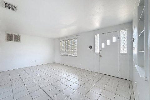 Casa en venta en Holiday, Florida, 2 dormitorios, 93.27 m2 № 2229188 - foto 5