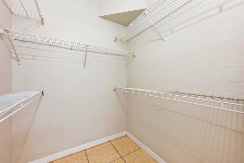 Copropriété à vendre à Orlando, Floride: 2 chambres, 98.76 m2 № 2230435 - photo 21