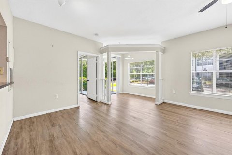 Copropriété à vendre à Orlando, Floride: 2 chambres, 98.76 m2 № 2230435 - photo 6