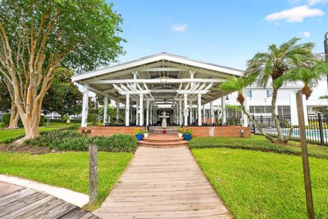 Copropriété à vendre à Orlando, Floride: 2 chambres, 98.76 m2 № 2230435 - photo 29