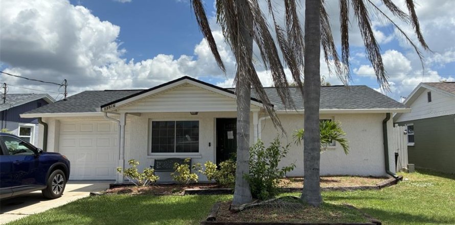 Casa en Hudson, Florida 3 dormitorios, 110.74 m2 № 1907965
