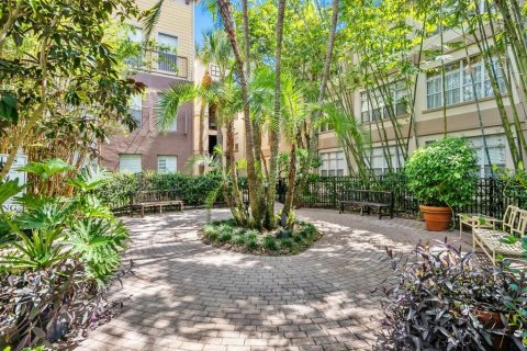 Condo in Tampa, Florida, 1 bedroom  № 2231012 - photo 29