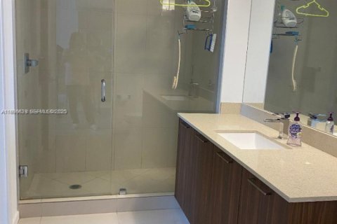 Condominio en alquiler en Doral, Florida, 1 dormitorio, 71.44 m2 № 2039782 - foto 12