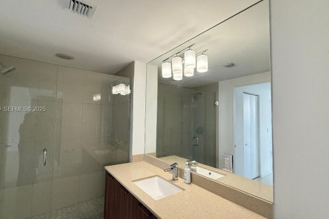 Condominio en alquiler en Doral, Florida, 1 dormitorio, 71.44 m2 № 2039782 - foto 16