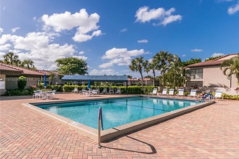 Apartment in Boca Raton, Florida 2 bedrooms, 117.61 sq.m. № 2040517 - photo 3