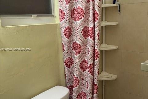 Снять в аренду коммерческую недвижимость в Хайалиа, Флорида 1 спальня, 46.45м2, № 2004621 - фото 11