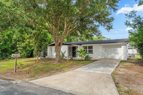 House in Holiday, Florida 2 bedrooms, 80.27 sq.m. № 2259254 - photo 2