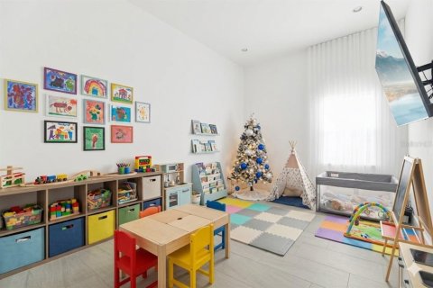 Casa en venta en Orlando, Florida, 6 dormitorios, 616.13 m2 № 2091956 - foto 30