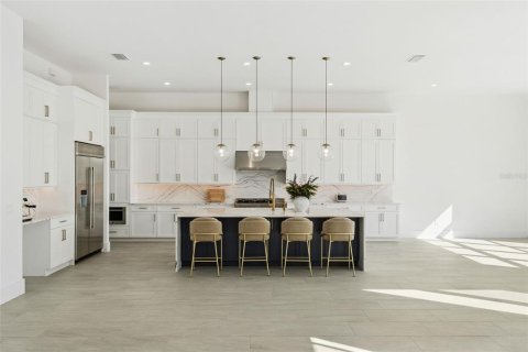 Casa en venta en Orlando, Florida, 6 dormitorios, 616.13 m2 № 2091956 - foto 12