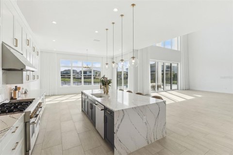 Casa en venta en Orlando, Florida, 6 dormitorios, 616.13 m2 № 2091956 - foto 14