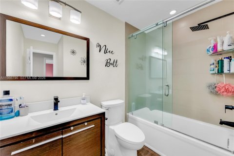 Copropriété à louer à Miami, Floride: 2 chambres, 82.68 m2 № 2028988 - photo 11