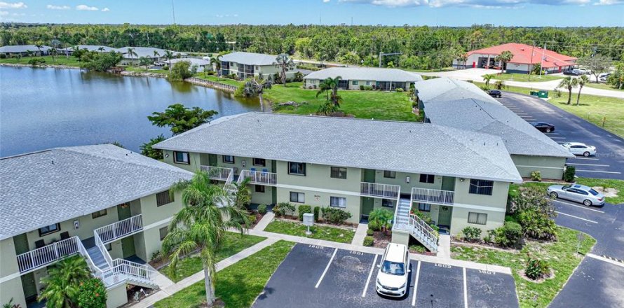 Condo in Punta Gorda, Florida, 2 bedrooms  № 1631509