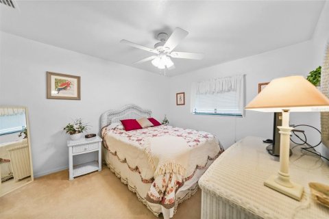 Condo in Punta Gorda, Florida, 2 bedrooms  № 1631509 - photo 17
