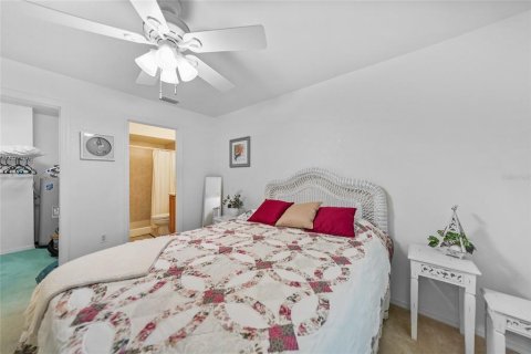 Condo in Punta Gorda, Florida, 2 bedrooms  № 1631509 - photo 19