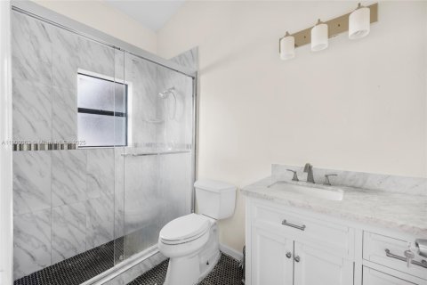 Villa ou maison à vendre à Miramar, Floride: 4 chambres, 204.11 m2 № 1955560 - photo 25