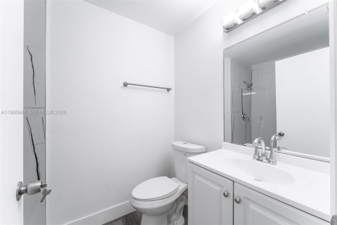 Купить виллу или дом в Майами, Флорида 3 спальни, 106.28м2, № 2063205 - фото 19