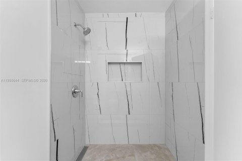 Купить виллу или дом в Майами, Флорида 3 спальни, 106.28м2, № 2063205 - фото 15