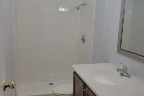Apartamento en alquiler en Kissimmee, Florida, 3 dormitorios, 150.5 m2 № 1908233 - foto 9