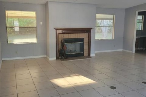 Apartamento en alquiler en Kissimmee, Florida, 3 dormitorios, 150.5 m2 № 1908233 - foto 5