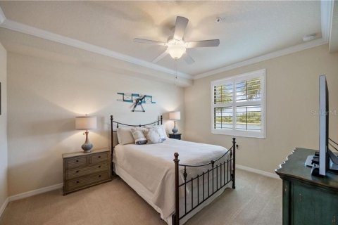 Condo in Naples, Florida, 2 bedrooms  № 1347332 - photo 17