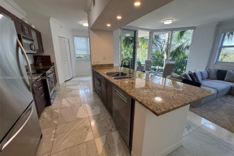 Condo in Aventura, Florida, 2 bedrooms  № 2041929