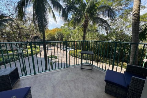 Condo in Aventura, Florida, 2 bedrooms  № 2041929 - photo 20