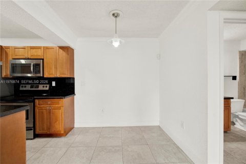 Купить кондоминиум в Майами, Флорида 1 спальня, 54.44м2, № 2041550 - фото 6