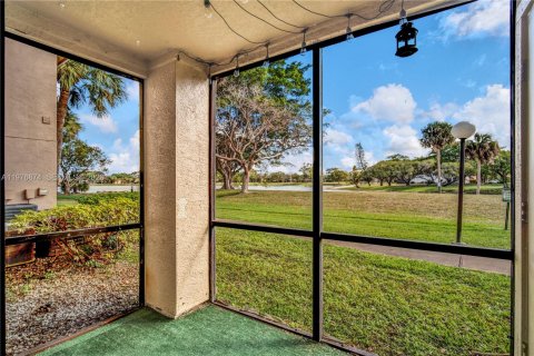 Купить кондоминиум в Майами, Флорида 1 спальня, 54.44м2, № 2041550 - фото 16