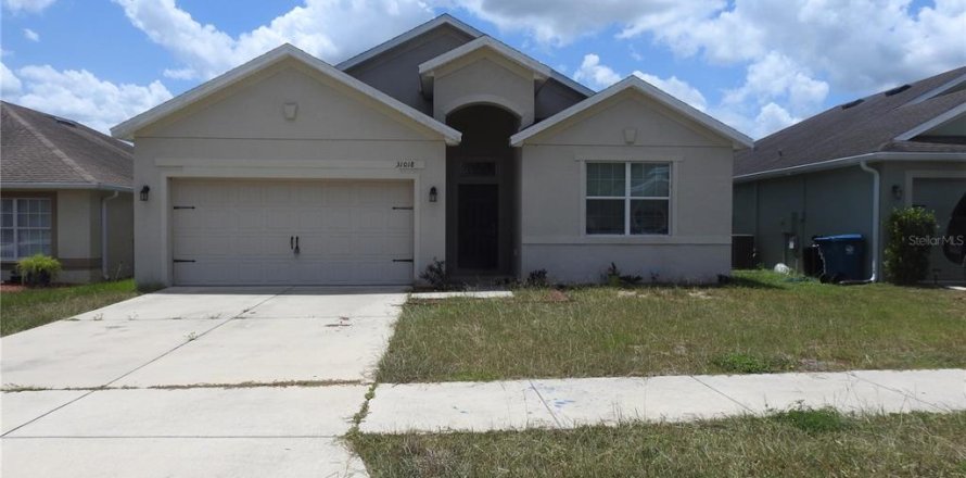 House in Brooksville, Florida 3 bedrooms, 151.34 sq.m. № 1876342