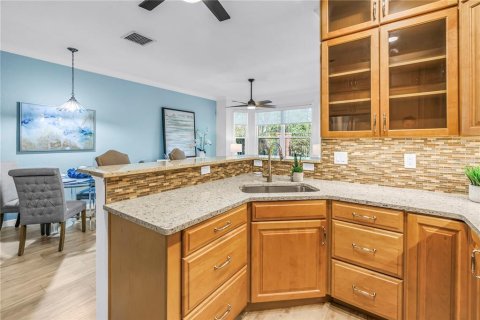 Touwnhouse à vendre à Saint Petersburg, Floride: 3 chambres, 150.97 m2 № 2399208 - photo 16