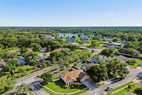 Villa ou maison à vendre à Odessa, Floride: 3 chambres, 240.52 m2 № 2149459 - photo 29