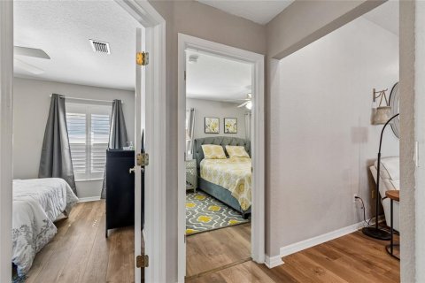 Villa ou maison à vendre à Odessa, Floride: 3 chambres, 240.52 m2 № 2149459 - photo 18