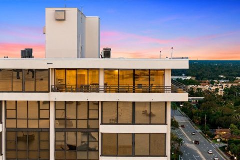 Condo in Sarasota, Florida, 2 bedrooms № 2435065 - photo 11