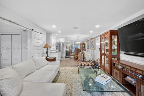 Купить кондоминиум в Форт-Лодердейл, Флорида 2 спальни, 111.48м2, № 2009763 - фото 5