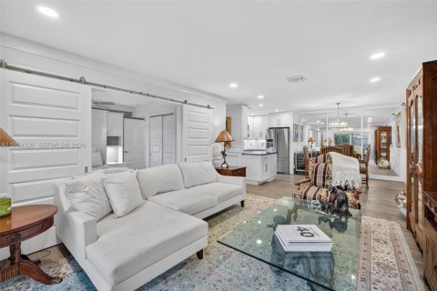 Купить кондоминиум в Форт-Лодердейл, Флорида 2 спальни, 111.48м2, № 2009763 - фото 18