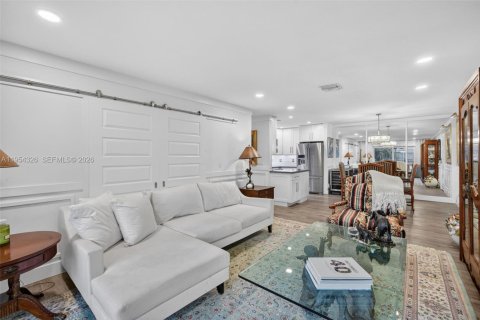 Купить кондоминиум в Форт-Лодердейл, Флорида 2 спальни, 111.48м2, № 2009763 - фото 22