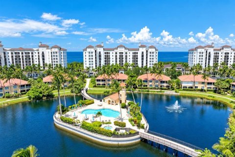 Condo in Punta Gorda, Florida, 3 bedrooms  № 2350220 - photo 2