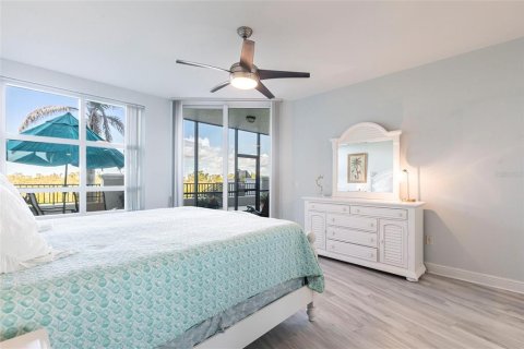 Condo in Punta Gorda, Florida, 3 bedrooms  № 2350220 - photo 21