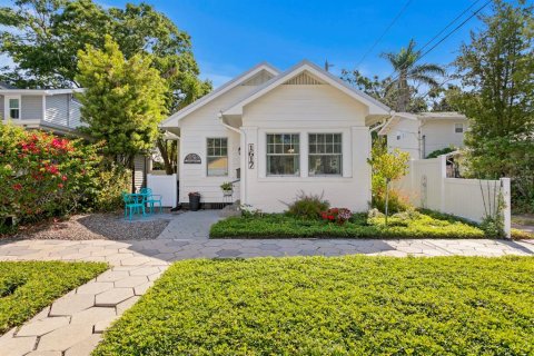 Casa en venta en Saint Petersburg, Florida, 2 dormitorios, 124.95 m2 № 1616804 - foto 2