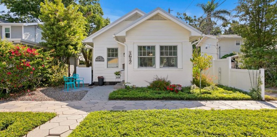 Casa en Saint Petersburg, Florida 2 dormitorios, 124.95 m2 № 1616804