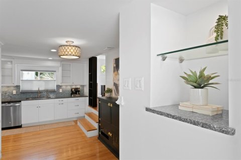 Casa en venta en Saint Petersburg, Florida, 2 dormitorios, 124.95 m2 № 1616804 - foto 28