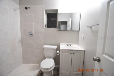Villa ou maison à louer à Floral City, Floride: 3 chambres, 112.6 m2 № 2389107 - photo 21