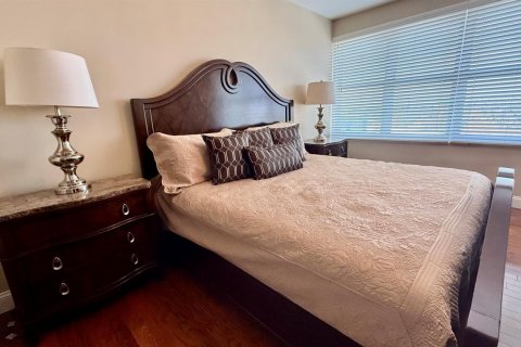 Condominio en venta en Fort Lauderdale, Florida, 2 dormitorios, 104.05 m2 № 2188053 - foto 13