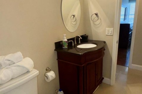 Condominio en venta en Fort Lauderdale, Florida, 2 dormitorios, 104.05 m2 № 2188053 - foto 23
